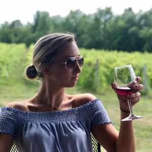 Meet your Posher, Bryanna